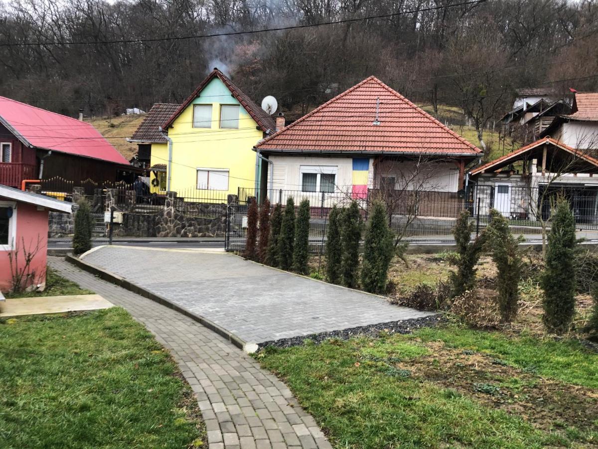 Toni Room Sighisoara Bagian luar foto